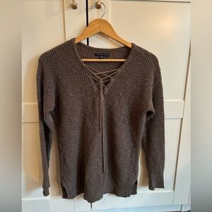 American Eagle Brown Tie Up Sweater Waffle Knit Size Medium